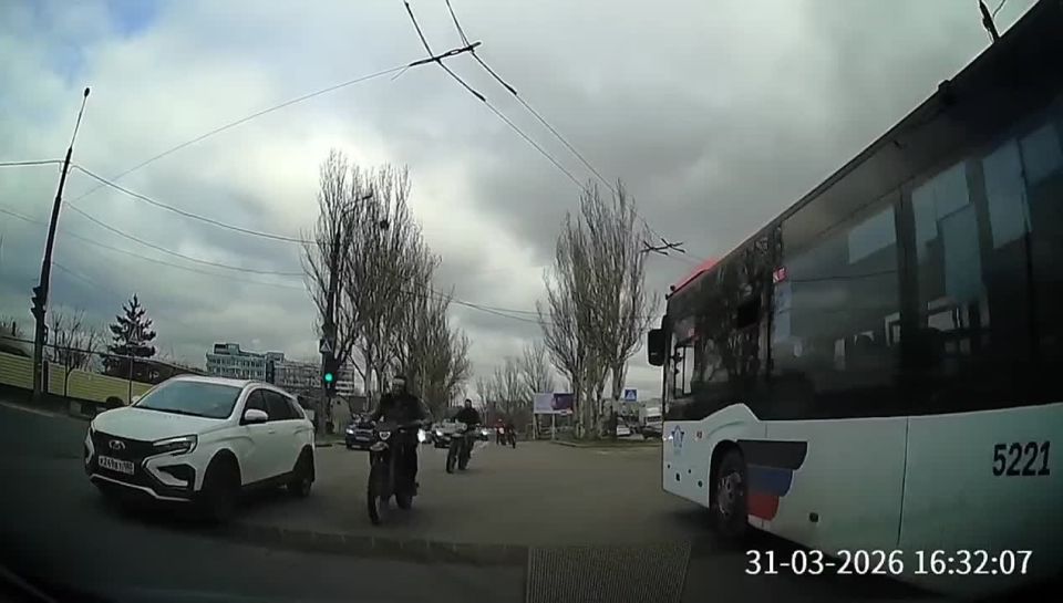 ������ ��������� ������������ � �����