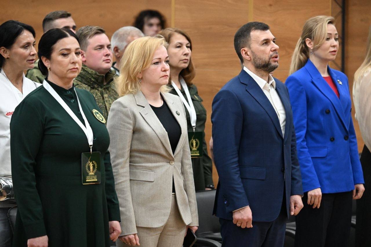 «Нам очень важно общаться глаза в глаза, поддерживать друг друга»