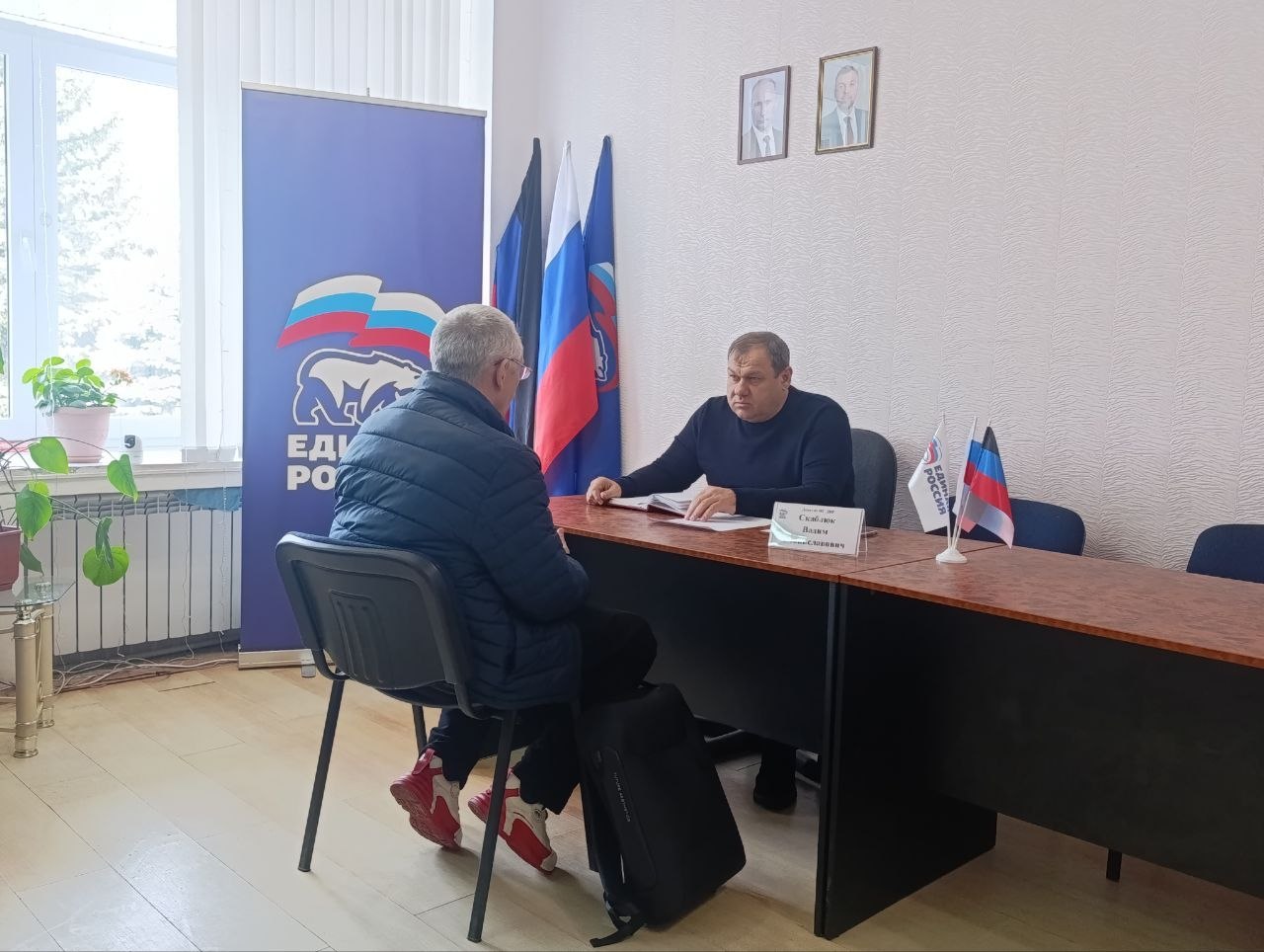 Депутат «Единой России» ответил на вопросы ждановцев