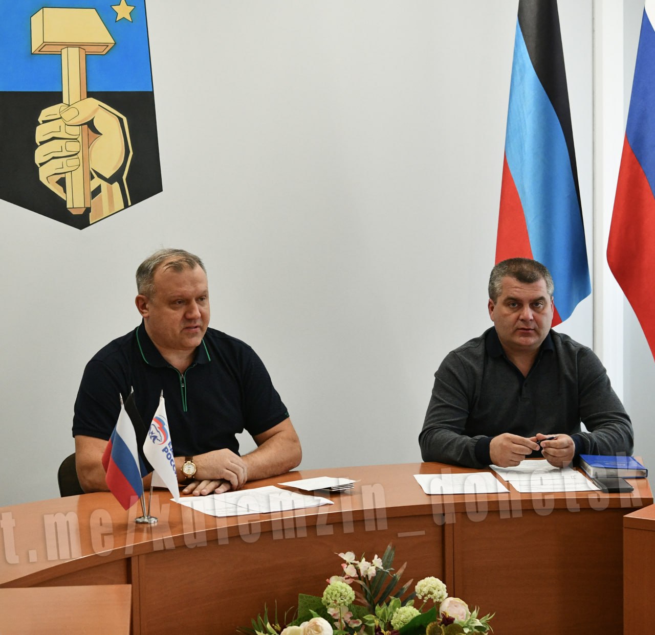 Алексей Кулемзин: Провел сегодня рабочее совещание по вопросам жилищно-коммунального хозяйства, санитарного состояния и благоустройства Донецка