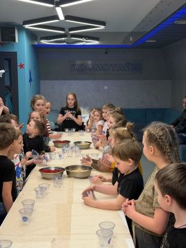 �������� 1-� ������ ���� "����� � 1 �.�. ��������" �������� � ������� �������, ��� ������� ������� � ������� ���������� ������-������