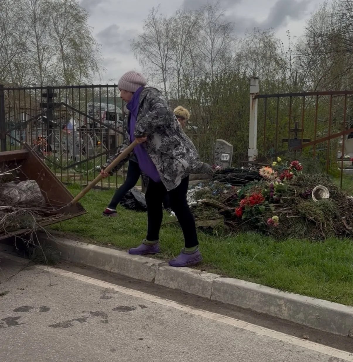 Наталья Великодная: Коммунальные службы продолжают наводить порядок