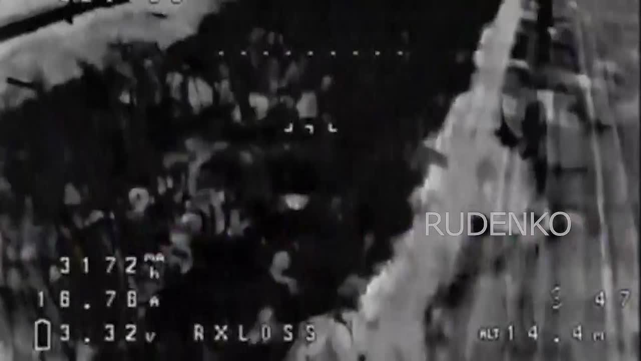 Андрей Руденко: На Добропольском направлении расчёты ударных FPV-дронов войск беспилотных систем в группировки войск «Центр», совершили налёт на посты радиоэлектронной борьбы формирований ВСУ