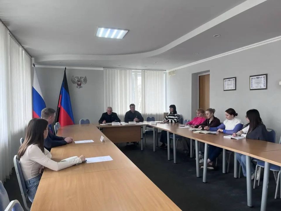 ������� ����������: ������ ��������� ����� �� �������� ��������������� � ���������� ��� ��� ���� �. ��������� ������� ����������, ������������� ���������� ������ � ������������ �������������, ��� �������� ������: