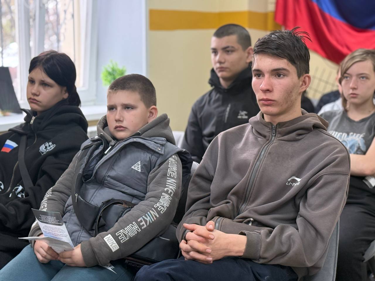 Сегодня в молодёжном пространстве «Точка» состоялось мероприятие под названием «Код возможностей. Расшифровка федеральных программ», организованное в рамках проекта «Старший брат»