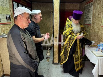 Пасха на передовой: полевая пекарня в ДНР готовит 1000 куличей для бойцов