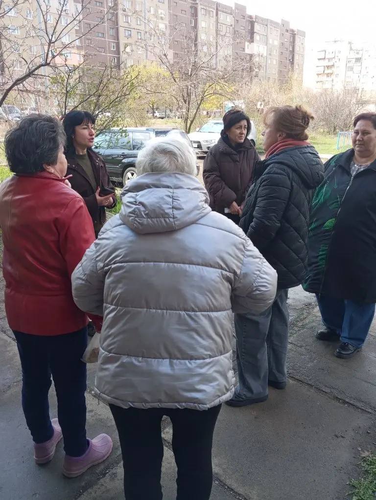 Сегодня заместитель главы муниципального образования Юлия Михайленко провела встречу с жителями по адресу: ул. Андрея Чумака, д. 44