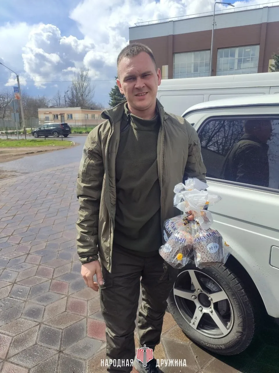 Пасхальное чудо. В светлый праздник Пасхи Волновахский штаб навестил наших военнослужащих