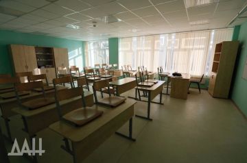 Минпросвещения РФ поддерживает обязательные дежурства и уборку в школах