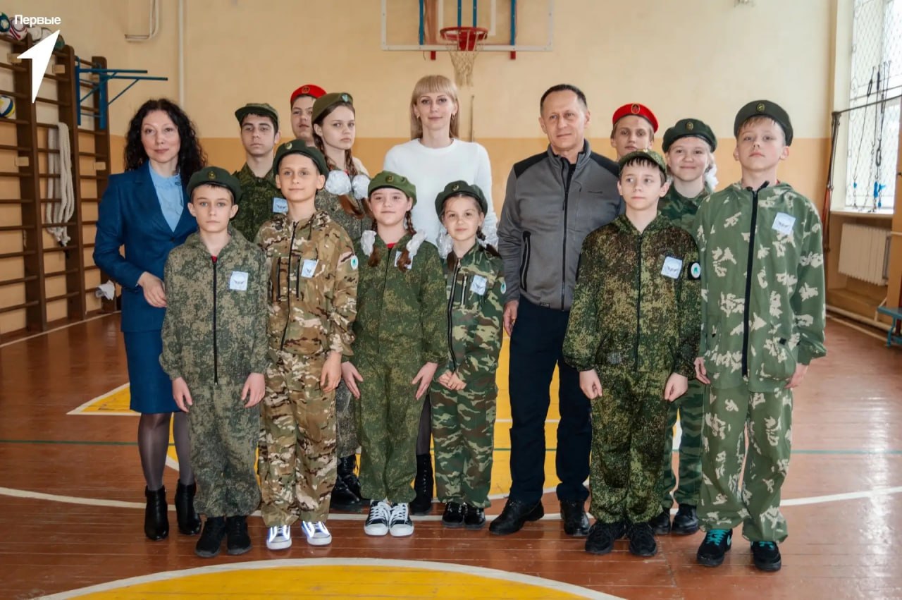 Александр Пеняев: Ясиноватские школьники вовсю готовятся к участию в новом муниципальном этапе популярной военно-патриотической игры «Зарница 2.0»