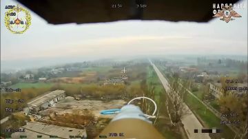 Дроноводы 238 полка уничтожили украинскую гаубицу Гиацинт в районе Дружковки