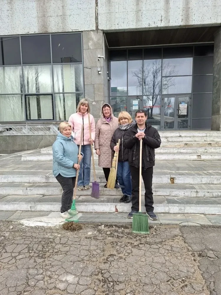 В рамках акции "Зеленый Донбасс" 11 апреля 2026 года прошел общереспубликанский субботник