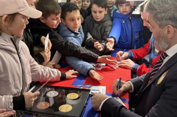 40 лет олимпийской истории: выставка наград открылась в Бердянске