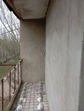 Кузбасс помогает восстанавливать дома после повреждений в Горловке