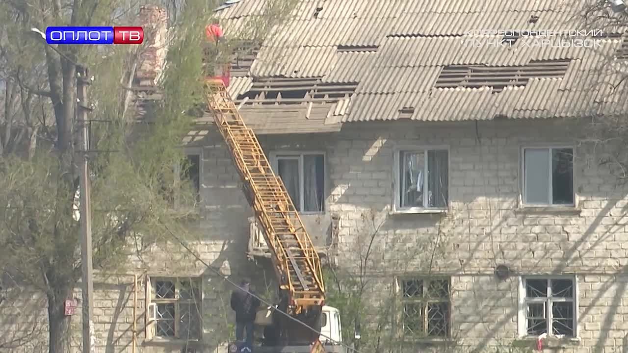 Последствия ночного обстрела посёлка Горное