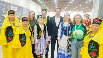 ������������ ������ ������ ������������� ������ �. ������� ������� ��������� (��� �� � �������� ������ �������� ��. �. �. �������� � ���� ������������� ������ �������������� ������ ������) ������ � ����������� �����...