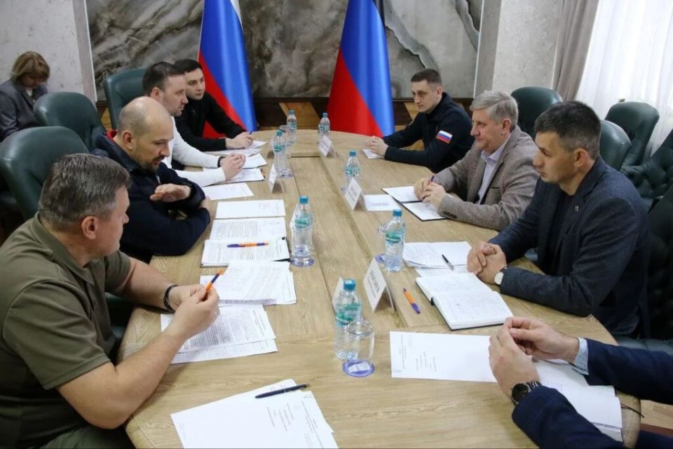 �������-������� ������ ������� ������ ������� ������� � ������������� ������������ ��������� �/� ���������� ����������� ���������