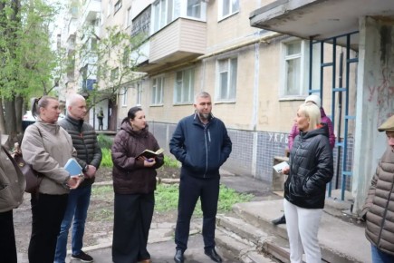 ������������� ����� � ��������: � �������� ������ ������� ������ ���������� �� ������� � �������� ��������� ������