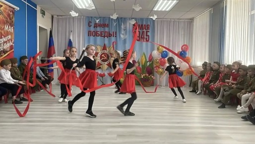 � ������ ������������ 81-� ��������� ������ � ������� ������������� ����� 1941-1945 ��. �� ���� ����� "����������� ������� ��� �1 "��������" ���� ������������ ������������� �����������