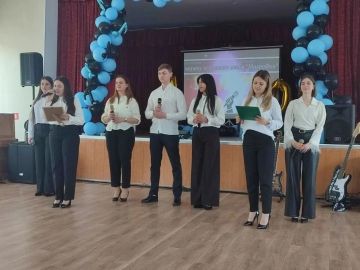 Юбилейный творческий вечер к 10летию кружка эстрадного пения «Микрофон»