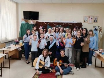 В Старобешевской школе № 1 прошли «Семейные субботы»