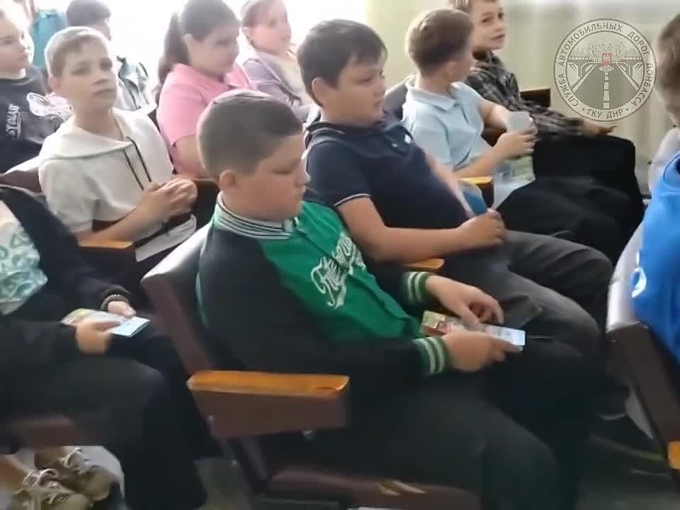 В преддверии летних каникул напомнили детям Николаевки о правилах безопасности дорожного движения