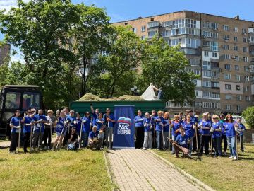 Чистый четверг на Набережной Кальмиуса: Вместе делаем наш город лучше!