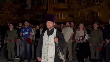 � ������� ������ �������� ������ � ������ � ������� �������� ��� � ������������