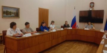 Наталья Великодная: Провели заседание межведомственной комиссии по координации оказания социальной поддержки и помощи участникам специальной военной операции и членам их семей на территории Тельмановского муниципального...