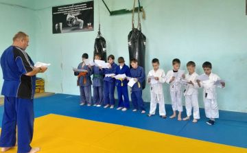 Тренерпреподаватель Король Р. В. провёл профилактические беседы с воспитанниками секции дзюдо
