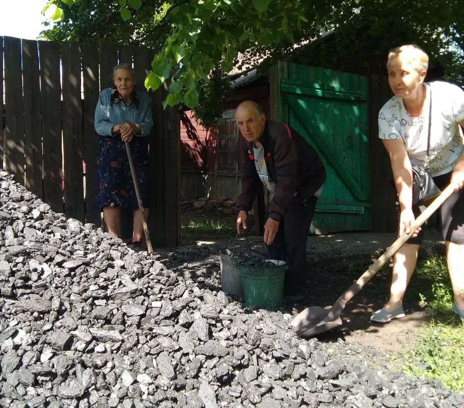 Добрые дела, большие или маленькие, остаются добром и вниманием для людей неспособных сделать что-либо самим