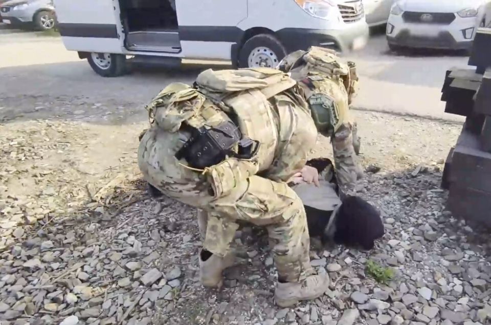 ФСБ пресекла попытку теракта на железной дороге в Новороссийске