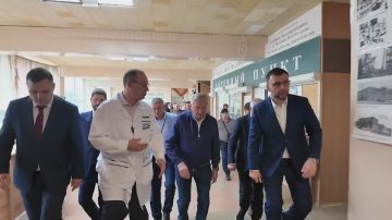 Денис Пушилин: Коллектив Республиканского онкологического центра им. Г.В. Бондаря продолжает спасать жизни даже в самых сложных условиях