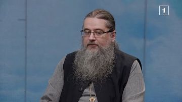 Почему в мире есть зло, есть Бог есть Любовь?