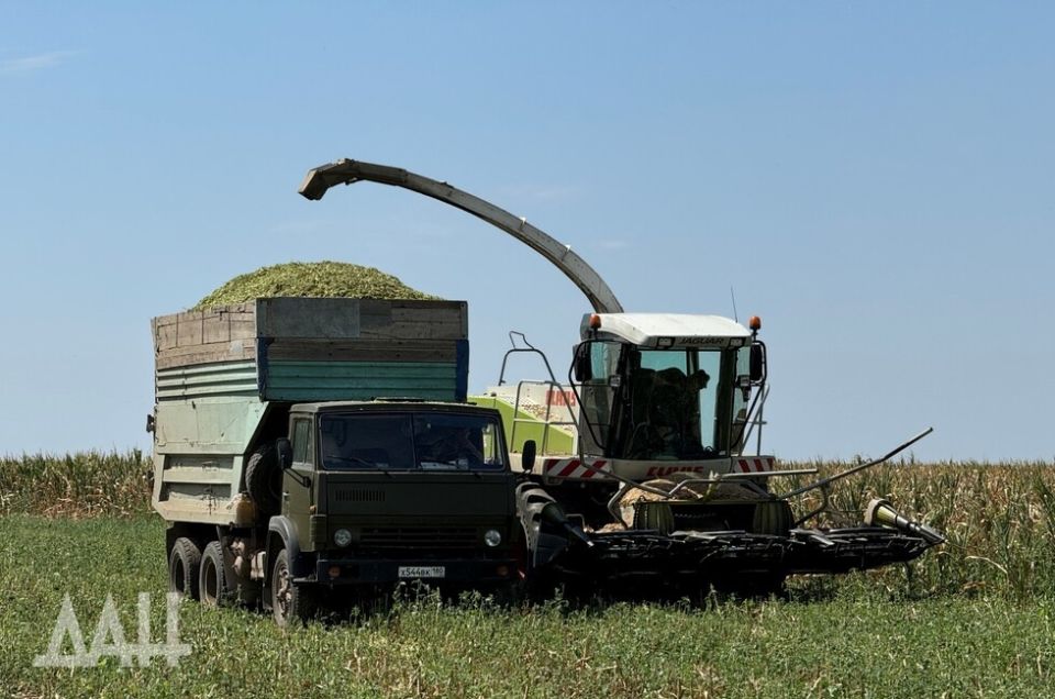 ДНР благодаря поддержке федцентра получила более 700 единиц новой сельхозтехники