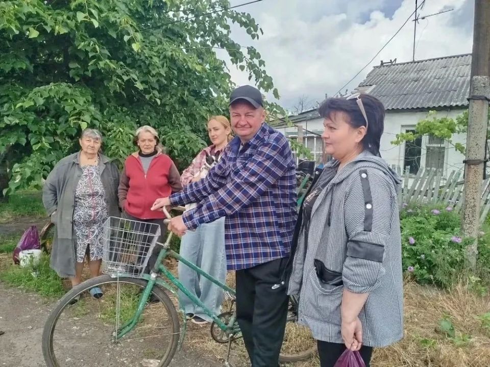 30 мая руководство Администрации муниципального образования г.о. Харцызск провело встречу с жителями в селе Новопелагеевка