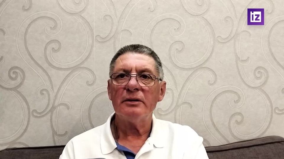 "Теперь осталось пожелать, чтобы нашу сборную допустили к соревнованиям и Сафонов завоевал самые высокие места"