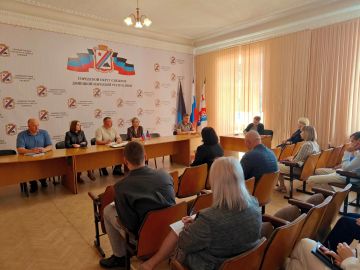 Сергей Ермаков: 2 июня провел расширенное аппаратное совещание с руководителями предприятий, организаций, учреждений и начальниками территориальных отделов