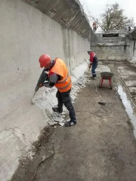 Нижегородские подрядчики продолжают реконструкцию аэротенка очистных сооружений в Харцызске