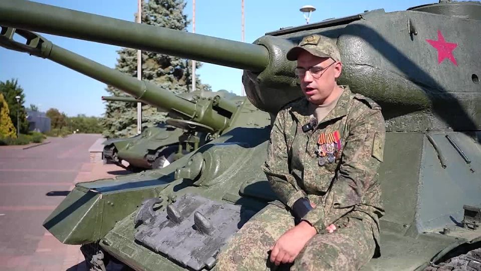 Лица Русской весны. Ополченец Внук: “Если соседу попадает 120-я мина, я должен идти ему на помощь”