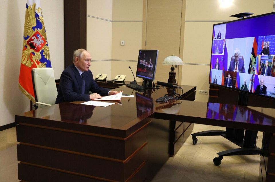 Путин обсудил с Совбезом обеспечение безопасности на сентябрьских выборах