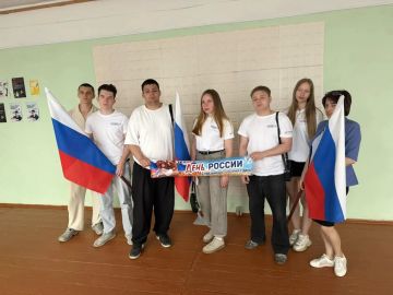 Родиной Горжусь!. В преддверии празднования Дня России в городском округе Иловайск прошла Всероссийская интеллектуальная игра «Та самая Россия!» в рамках акции «Родиной Горжусь»