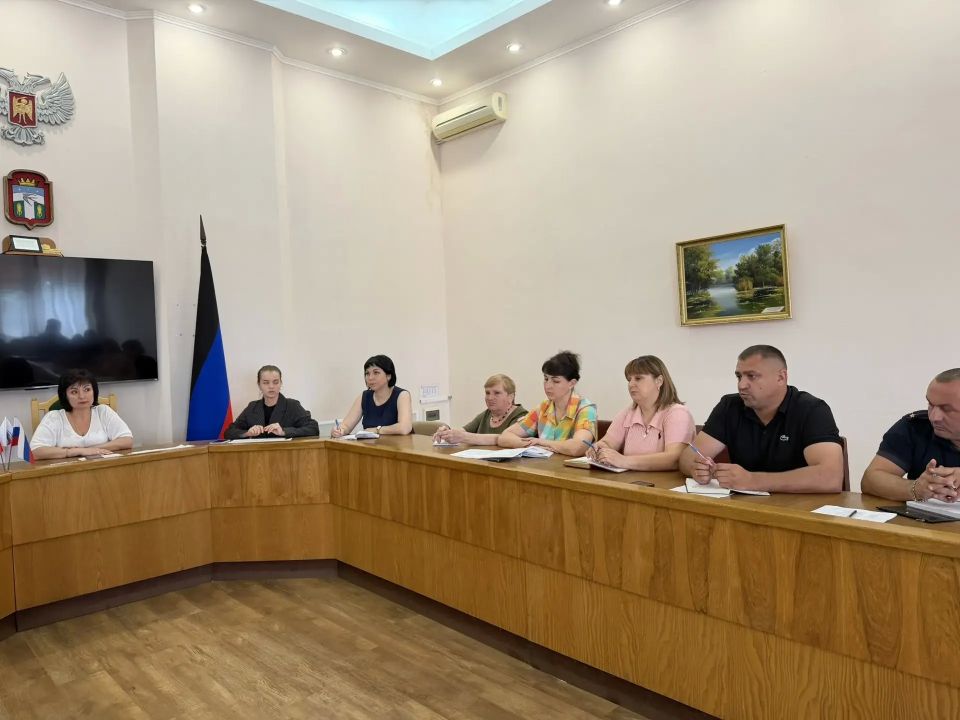 Сегодня провели заседание муниципальной Комиссии по предупреждению и ликвидации чрезвычайных ситуаций и обеспечению пожарной безопасности
