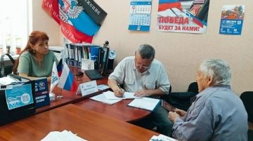 Ирина Попова провела приемы жителей Калининского района Донецка