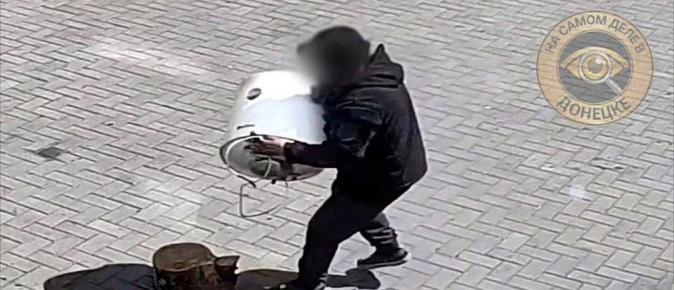 В Донецке мужчина украл водонагреватель из кафе
