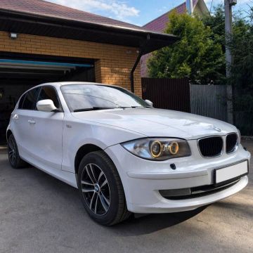 880 т.р. BMW 1 серии, 2011 г.в
