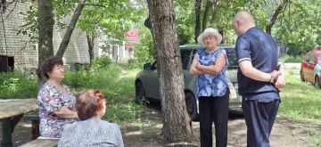 Денис Зубов: Встреча с жителями. 16 июня заместитель главы администрации городского округа Иловайск Сергей Александрович Криза встретился с жителями