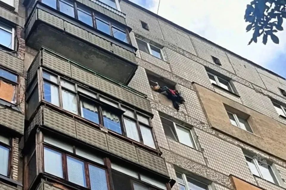В Кировском районе Донецка пенсионерка подорвала квартиру газом из-за того, что не сразу зажгла спичку