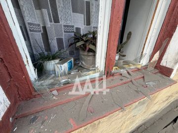 Последствия обстрела Кировского района Донецка
