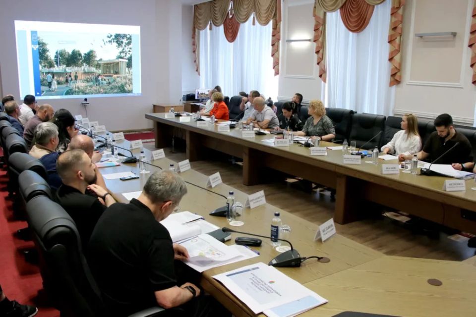 В Правительстве обсудили заявки муниципалитетов по участию во Всероссийском конкурсе лучших проектов создания комфортной городской среды